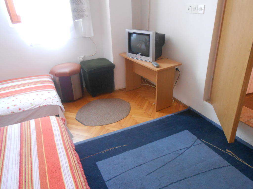 Apartments & Hostel Zdrava Hrana Mostar Camera foto