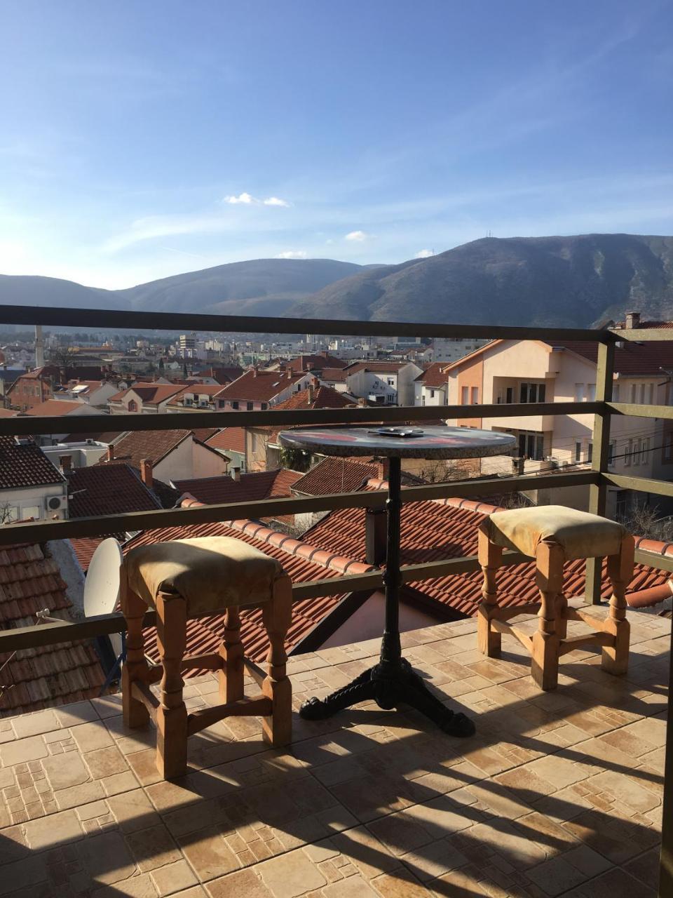 Apartments & Hostel Zdrava Hrana Mostar Esterno foto